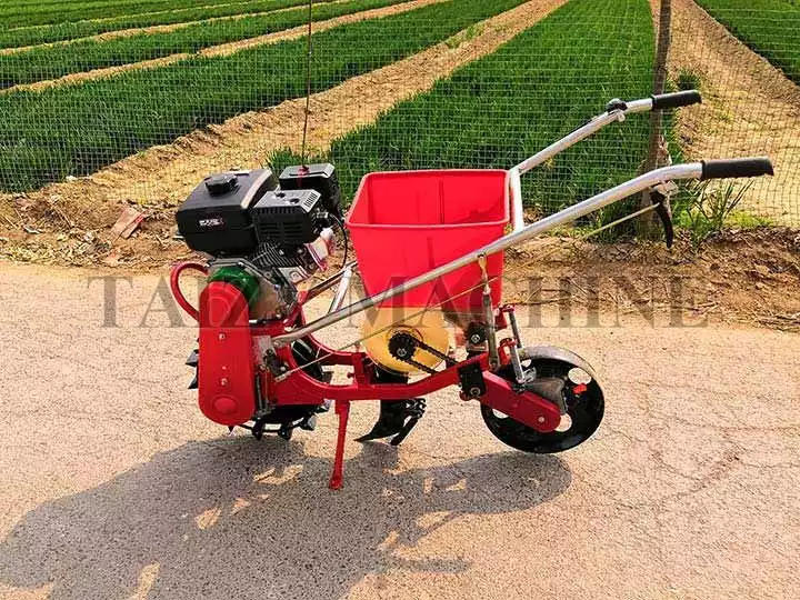 manual corn seed planter