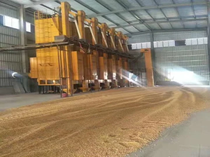 Les séchoirs à tour sont capables de sécher différents grains.